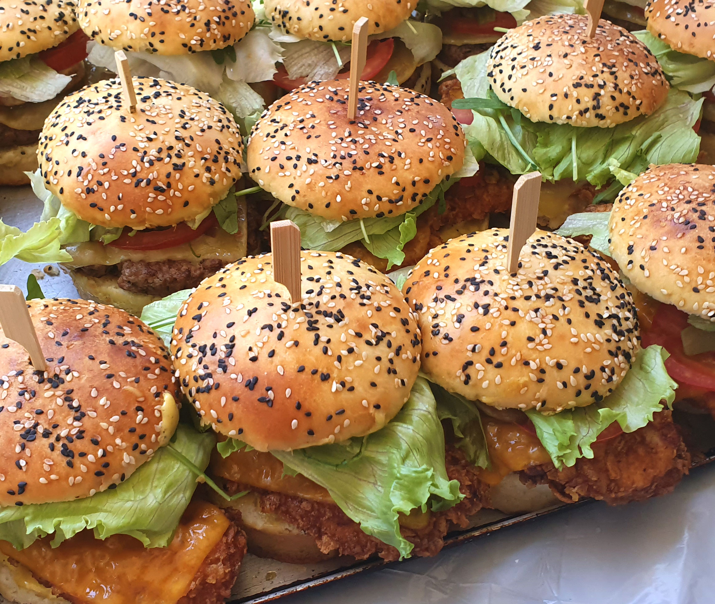 Mini burger viande hachée cheddar (12 pcs)