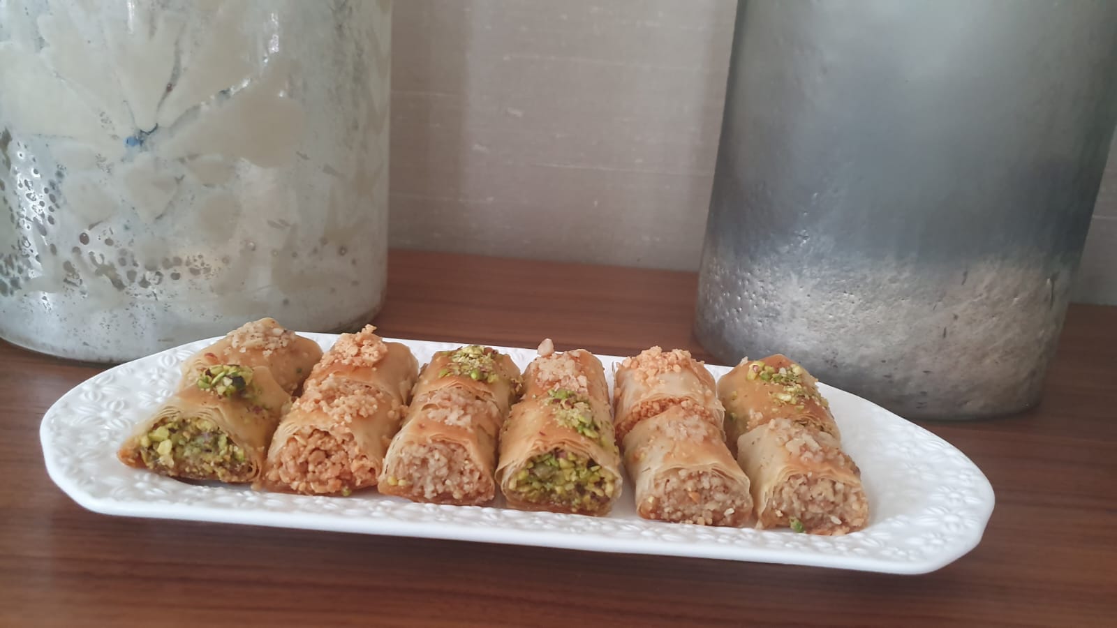Baklava 20 pièces (pistache, amandes, noix)